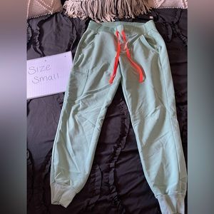 Womens figs scrub set mint green